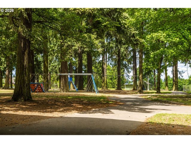 5934 Ne 16TH Ave, Portland, OR 97211