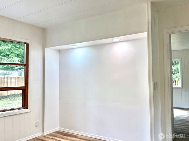 22513 S Forest Loop Road, Granite Falls, WA 98252