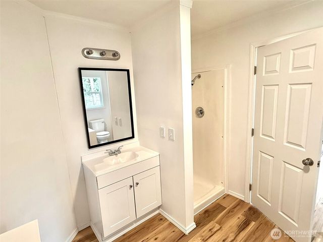 22513 S Forest Loop Road, Granite Falls, WA 98252