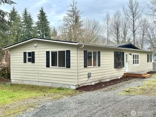 22513 S Forest Loop Road, Granite Falls, WA 98252