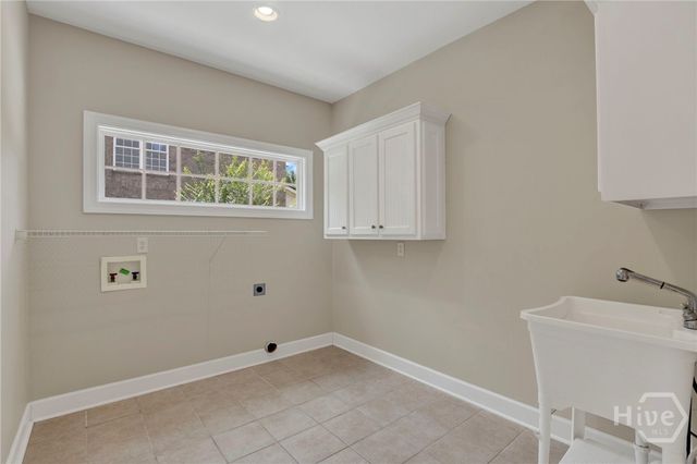 41 White Oak Bluff, Savannah, GA 31405
