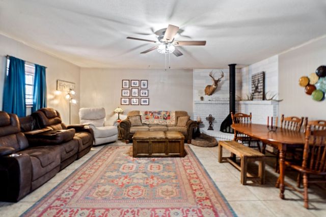 900 Culp Ave, Coahoma, TX 79511