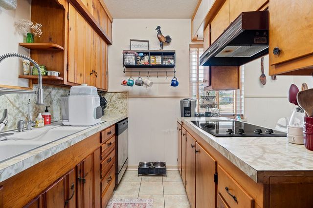 900 Culp Ave, Coahoma, TX 79511