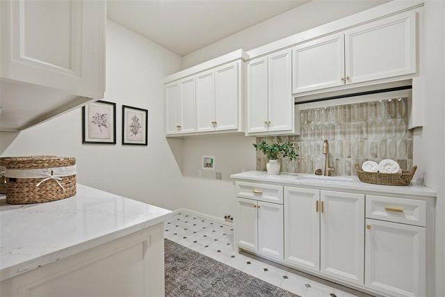 4200 Grand Timber Drive, Edmond, OK 73034