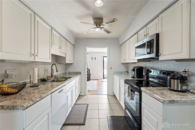 405 E Pease Avenue, Dayton, OH 45449