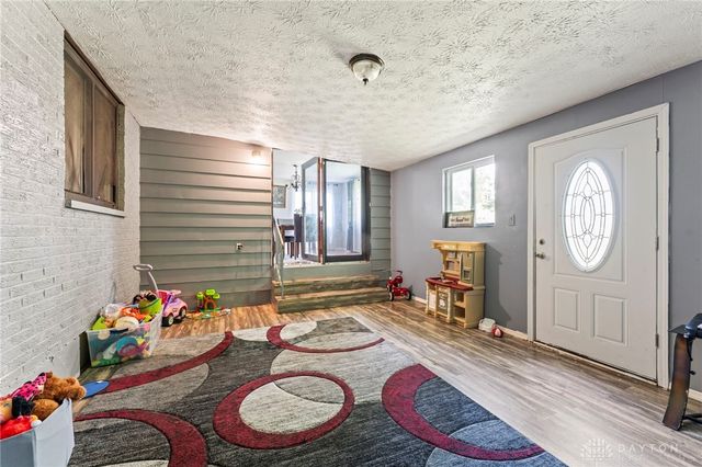 405 E Pease Avenue, Dayton, OH 45449