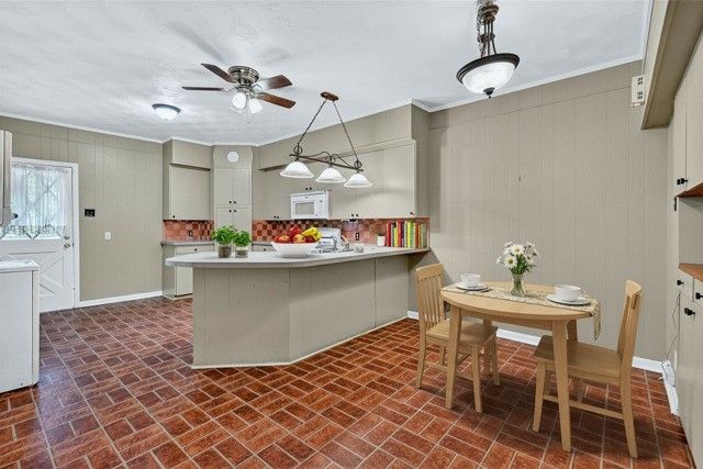 116 N Willow Street, Sherman, TX 75090