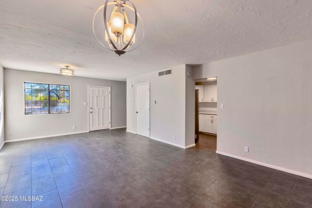 1240 S Camino Seco, Tucson, AZ 85710