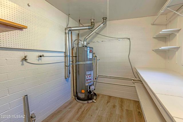 1240 S Camino Seco, Tucson, AZ 85710