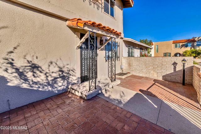 1240 S Camino Seco, Tucson, AZ 85710