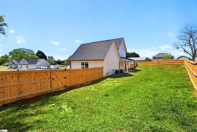 3400 Pennington Road, Greer, SC 29651