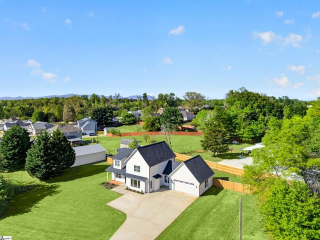 3400 Pennington Road, Greer, SC 29651