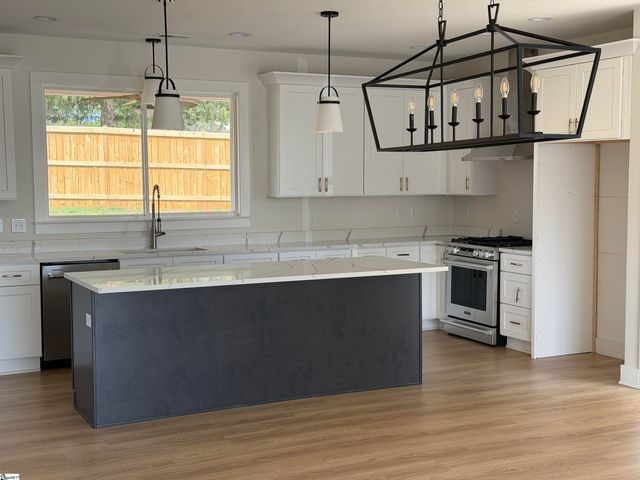 3400 Pennington Road, Greer, SC 29651