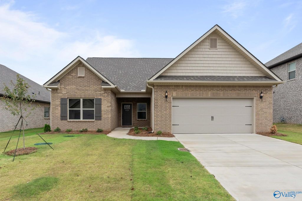 153 Virtue Way, Harvest, AL 35749