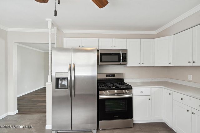 812 National Avenue, Toledo, OH 43609