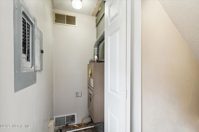 812 National Avenue, Toledo, OH 43609