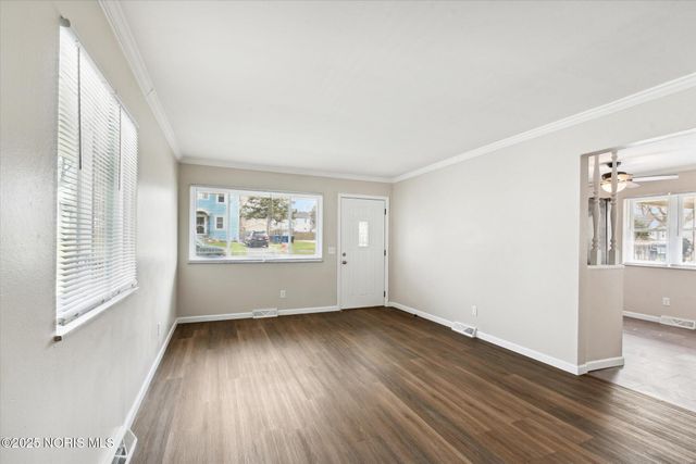 812 National Avenue, Toledo, OH 43609