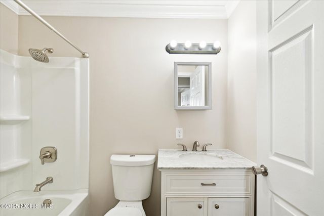 812 National Avenue, Toledo, OH 43609