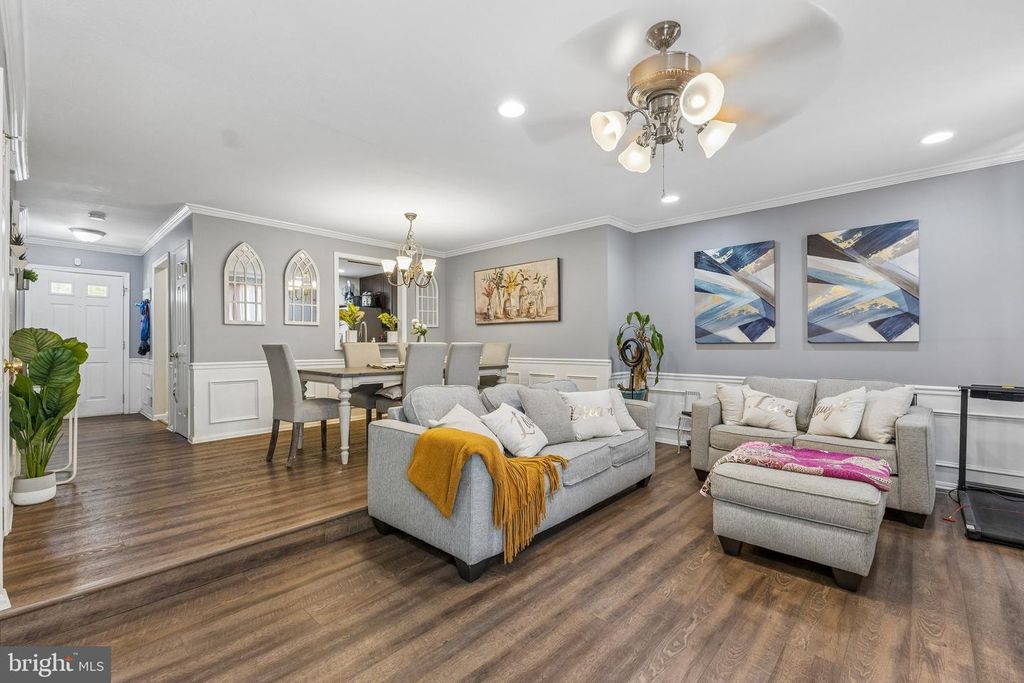 Image 2 of property listing at 14435 BONNETT LN, Laurel, MD 20707