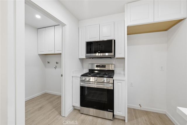 24115 Gilmore Street, West Hills, CA 91307