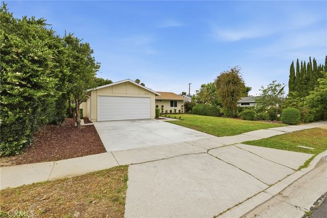 24115 Gilmore Street, West Hills, CA 91307