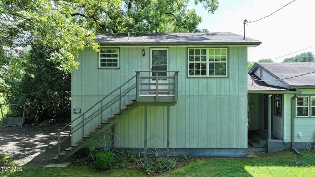 950 Middle Creek Road, Afton, TN 37616