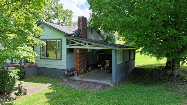 950 Middle Creek Road, Afton, TN 37616