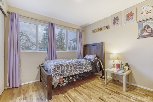 18517 44th Avenue W, Lynnwood, WA 98037