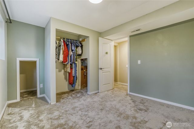 18517 44th Avenue W, Lynnwood, WA 98037