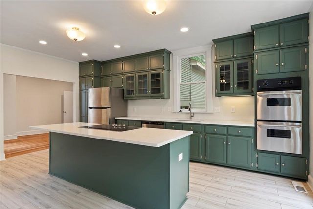 1682 LAWRENCE AVE, Memphis, TN 38112