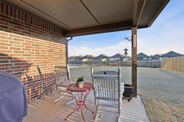 7220 E 154th Place S, Bixby, OK 74008