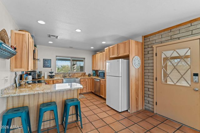 450 N LOS ALTOS Drive, Wickenburg, AZ 85390