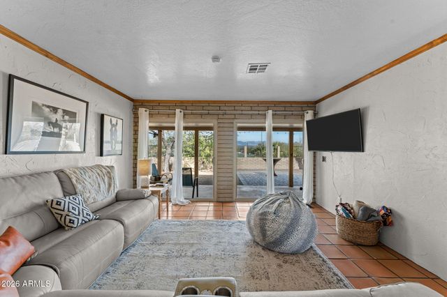 450 N LOS ALTOS Drive, Wickenburg, AZ 85390