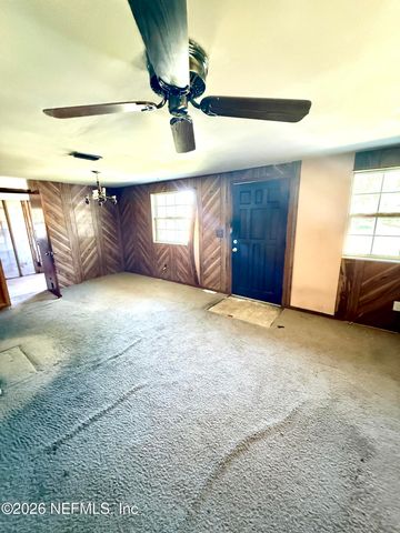 2930 LORAN Drive N, Jacksonville, FL 32216