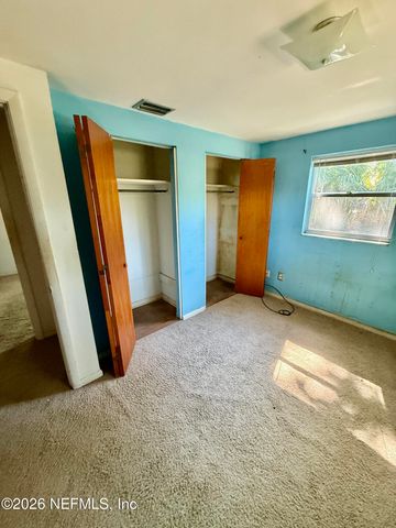 2930 LORAN Drive N, Jacksonville, FL 32216