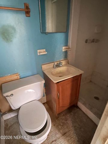 2930 LORAN Drive N, Jacksonville, FL 32216