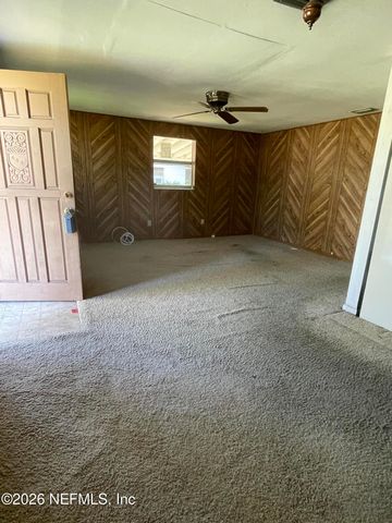 2930 LORAN Drive N, Jacksonville, FL 32216