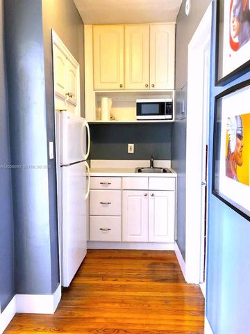 8024 Harding Avenue 5A, Miami Beach, FL 33141