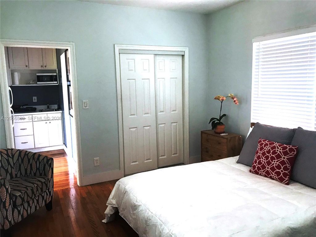 8024 Harding Avenue 5A, Miami Beach, FL 33141