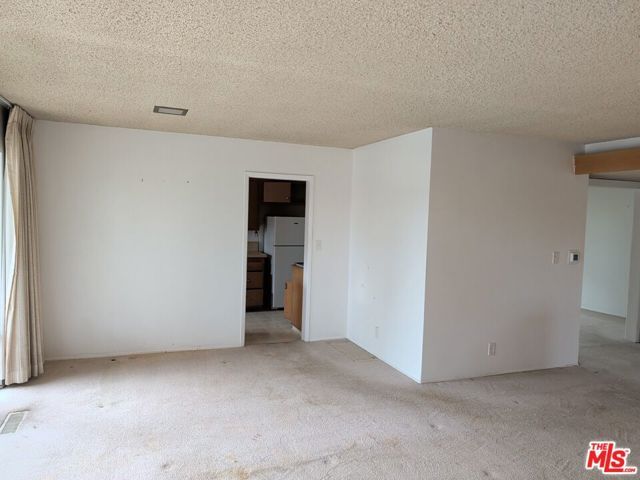 8217 Billowvista Drive, Playa Del Rey (los Angeles), CA 90293