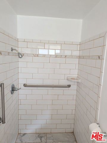 8217 Billowvista Drive, Playa Del Rey (los Angeles), CA 90293