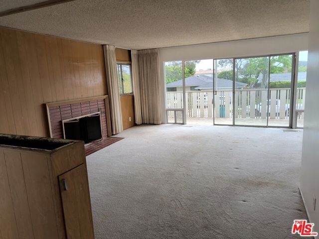 8217 Billowvista Drive, Playa Del Rey (los Angeles), CA 90293