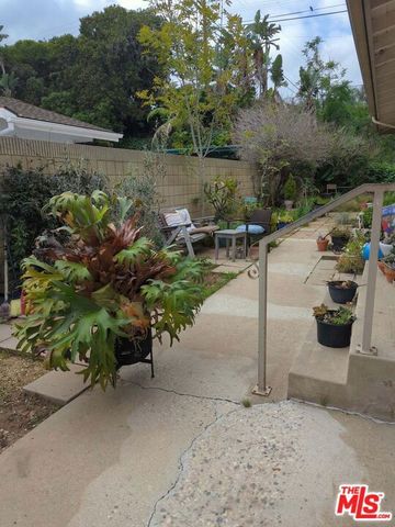 8217 Billowvista Drive, Playa Del Rey (los Angeles), CA 90293