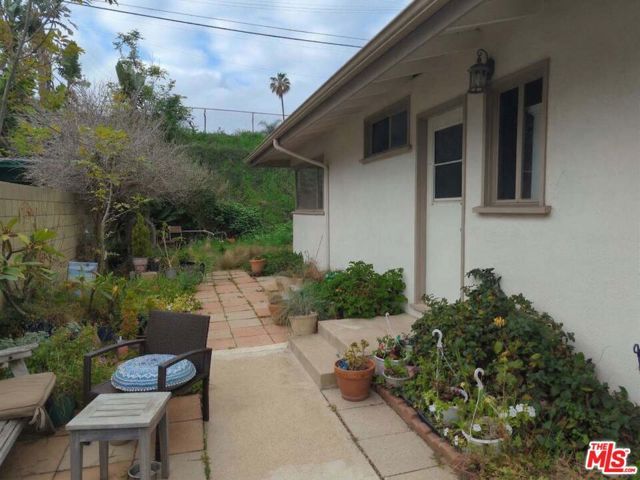 8217 Billowvista Drive, Playa Del Rey (los Angeles), CA 90293