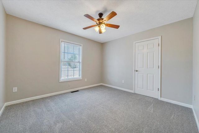 44 Strawberry Banks DR, Moneta, VA 24121