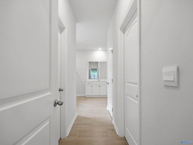 14207 Leadenhall Lane, Athens, AL 35613