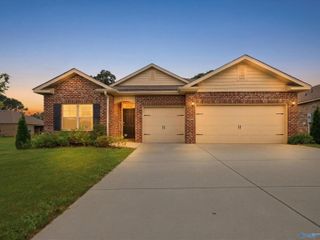 14207 Leadenhall Lane, Athens, AL 35613