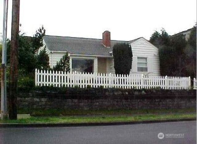 640 Bell Street, Edmonds, WA 98020