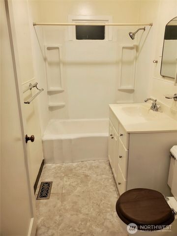 640 Bell Street, Edmonds, WA 98020