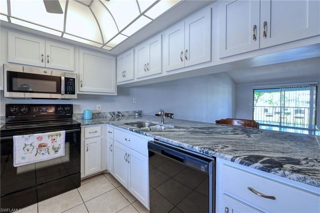 17456 OVERHILL DR F, Fort Myers, FL 33908